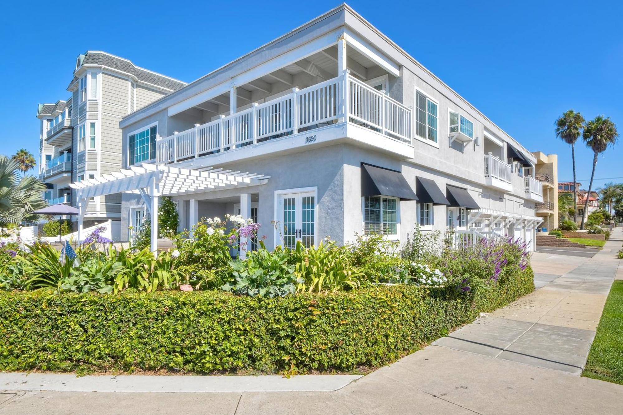 3690 Carlsbad Boulevard - Entire Home Extérieur photo